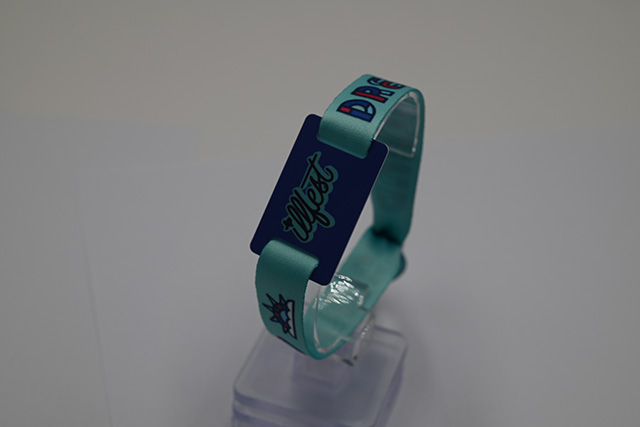 ID卡簡(jiǎn)介，ID卡分類，芯片類型，制作工藝，應(yīng)用領(lǐng)域，價(jià)格