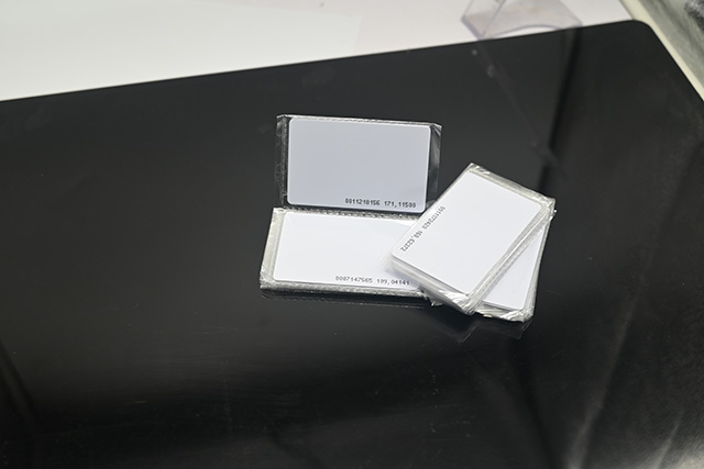 如何利用美發會員卡來留住顧客呢？