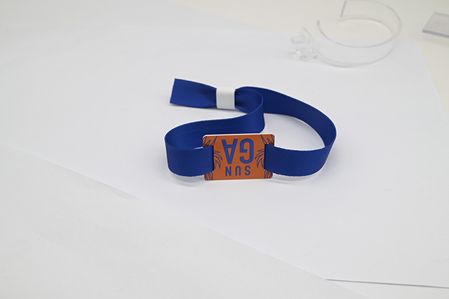 不干膠標(biāo)簽貼紙的分類描述! 不干膠標(biāo)簽貼紙的分類描述!